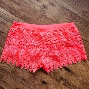 hot pink crochet mini shorts low rise size small (fit more like XS) h&m c. 2012